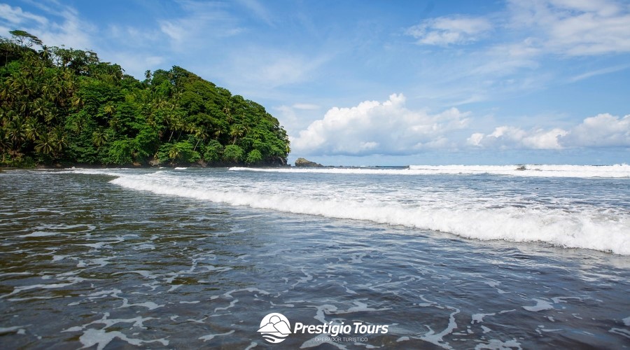 São Tomé e Ilhéu das Rolas