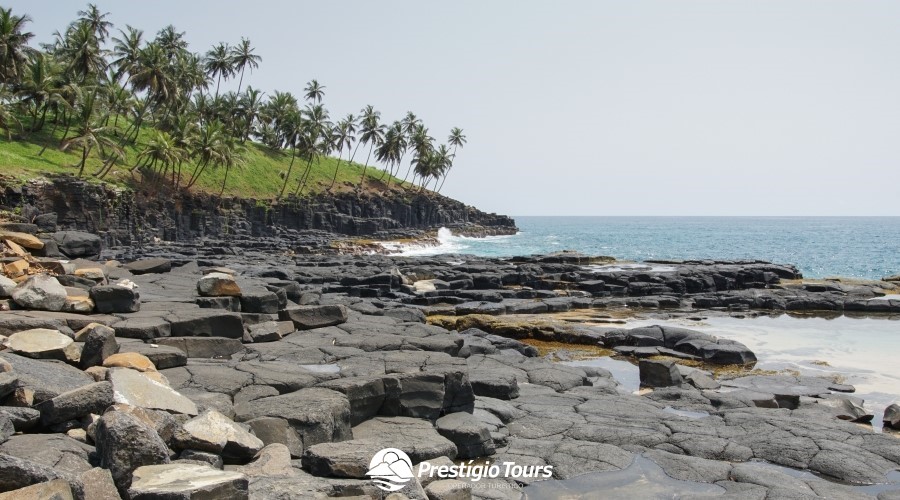 São Tomé e Ilhéu das Rolas
