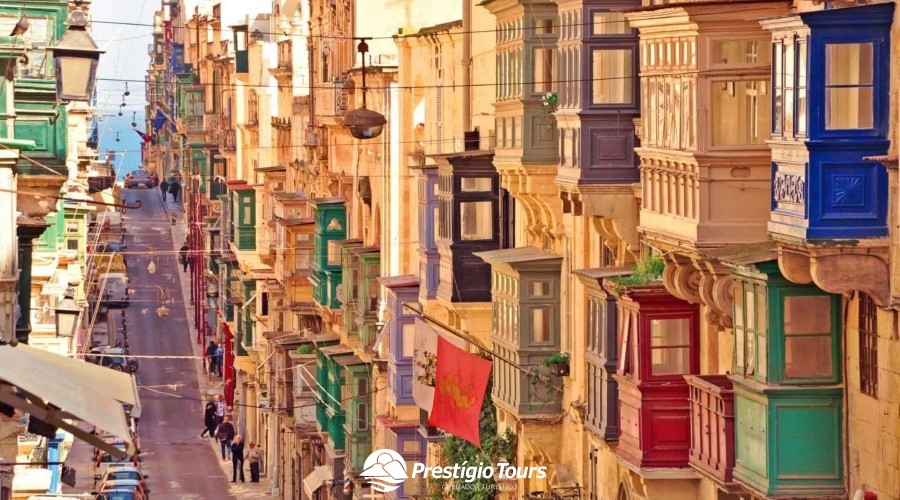 Malta com visita a Atenas