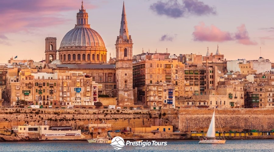 Malta com visita a Atenas