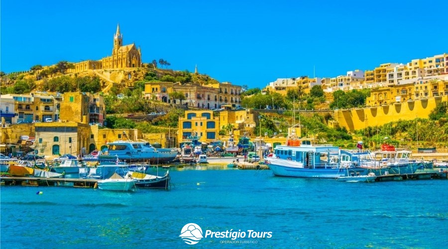 Malta com visita a Atenas