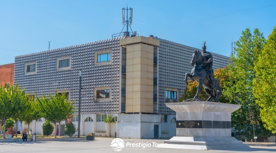  Macedónia do Norte, Kosovo, Albânia