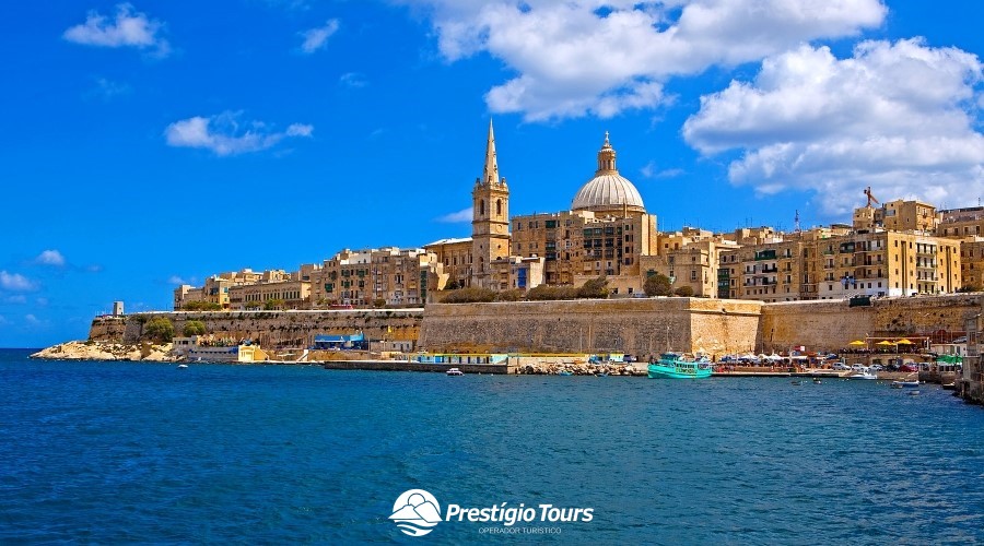 Malta com visita a Atenas